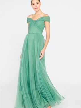 Theia Lisbeth Pleated Gown Lilypad Green Size 4 NWOT